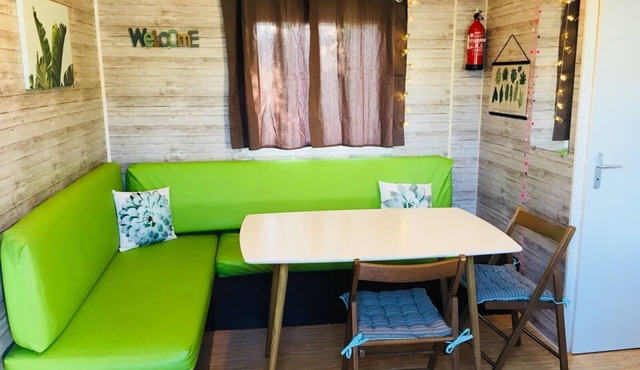 Air-conditioned bungalow 6pers near sea