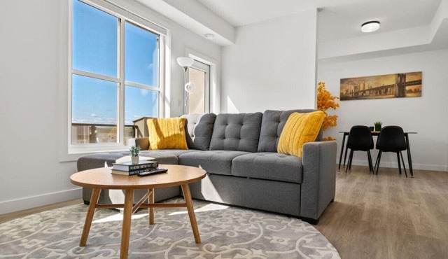 Air Conditioned » Garage » 2BR Townhouse » Sleep 6