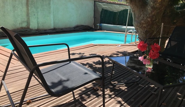 Air-conditioned room in a villa less than 10 km from Marseille's Vieux Port