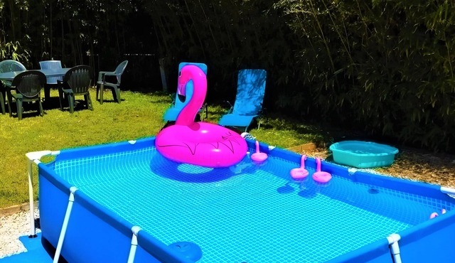 Air-conditioned villa sleeps 10 4 bedrooms 2 bathrooms swimming pool 3m X 2m X 0,75m