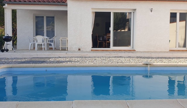 Air-conditioned villa with private pool