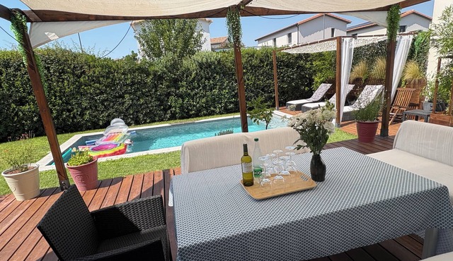 Air-conditioned villa with heated pool - Last offers August !
