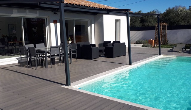 Air-conditioned villa Blauzac (Uzès)