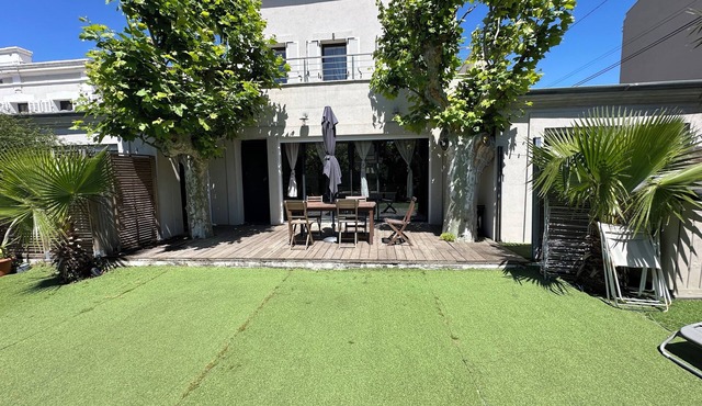 Air-conditioned villa 2 minutes from Pointe Rouge beach
