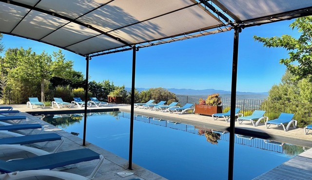 Air-conditioned villa 7 bedrooms with shower and wc heated pool panoramic view