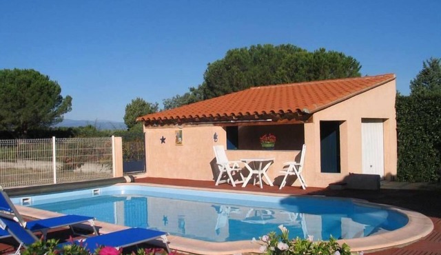 AIR-CONDITIONED VILLA GARDEN SWIMMING POOL CLASS 4*