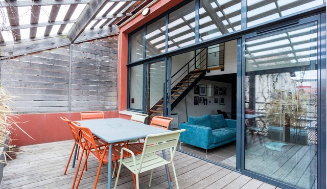 Air conditioning terrace/AC parking New town hall