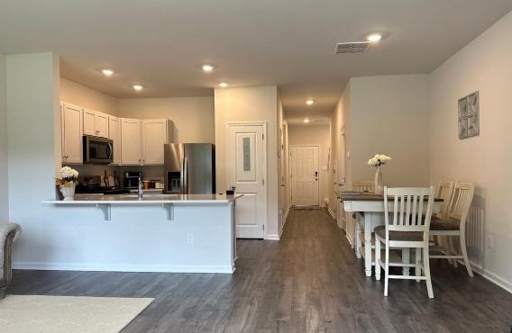 Air Home , New Jersey, year 2023