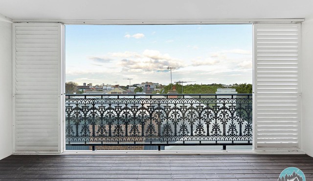 Aircabin Annandale Comfy 3 Bed Townhouse