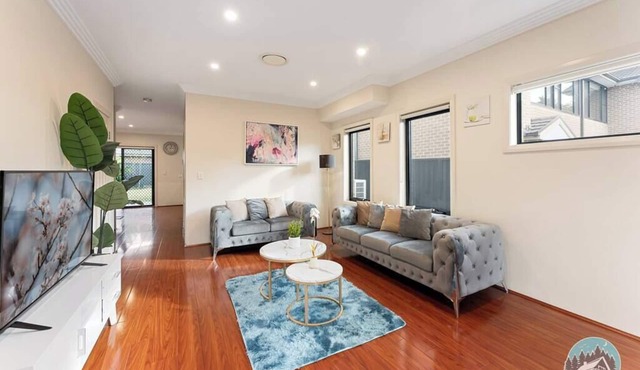 Aircabin - Carlingford - Sydney - 4 Beds House