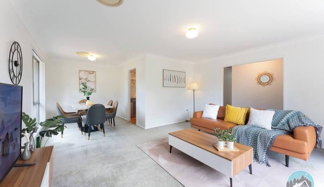 Aircabin - Marayong - Convenient - 3 Beds House