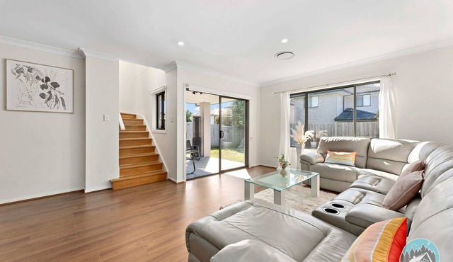 Aircabin - Tallawong - Elegant Home - 4 Beds House