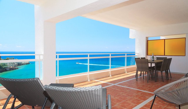 AirCon Apartment with beautiful sea views · UHC SCALA MAR 252
