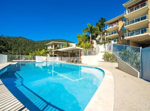 Airlie Summit Ocean Retreat