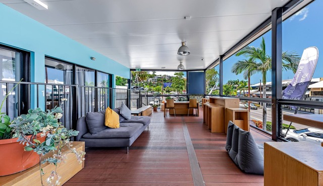 Airlie Sun & Sand Accommodation 6