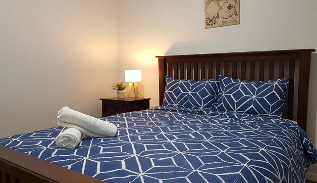 Airport Garden House