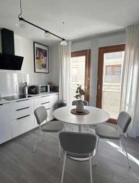 AirStay Orly T3 - Aéroport 10 min - Paris 20 min - Disney 30 min - Rungis