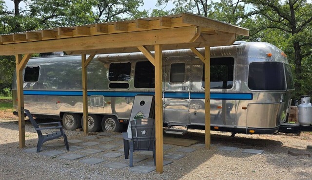 Airstream 34 at Gamble Hollow