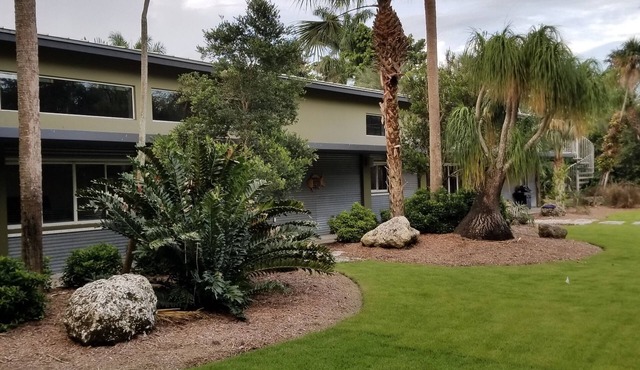 Airstream pool house, heated pool, lavish gardens, waterfalls, very private.
