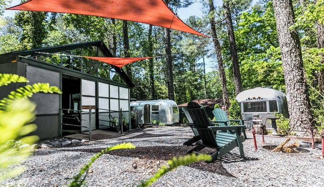 Airstream Retreat Common House 15 Min To Airport GDA 2025 Winner