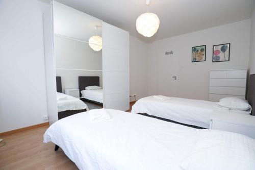 Airy Apartment Near Uetliberg Nature