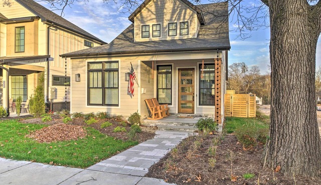 Airy Bentonville Studio < 1 Mile to City Square!