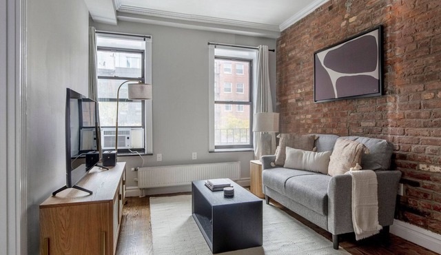 Airy East Village 2BR w/W/D, nr Groceries & Union Square, by Blueground