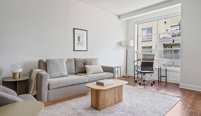 Airy Mission Bay 2BR w/Gym & W/D, walk to Caltrain & Muni, by Blueground