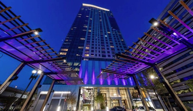 Airy North Station 2br w/W/D & Gym, nr TD Garden, by Blueground