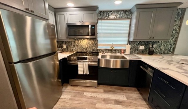 Airy Ozona West on the Gulf!