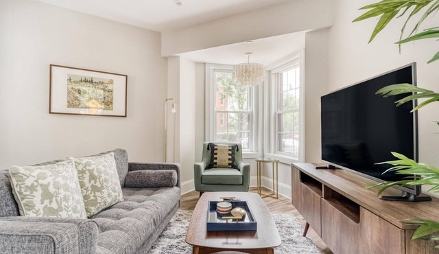 Airy U Street 1BR w/W/D, nr Subway, Park & Dining, by Blueground