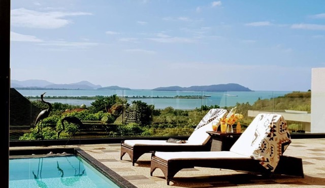 Aislinn Seaview Villa in Langkawi. Private pool with stunning views