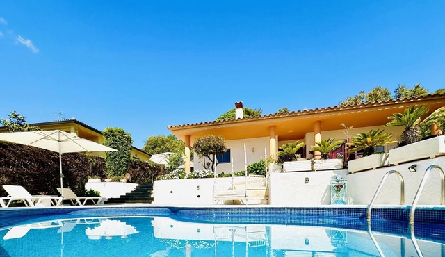 Aitana CostaBravaSi - Pool, AC, BBQ, Chill-out