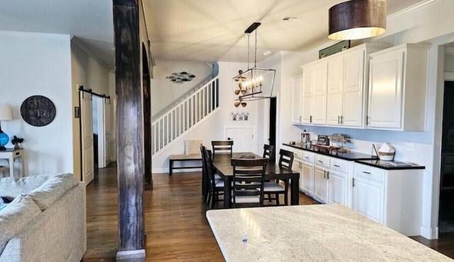AJ's by the Lake, Skiatook Lake Getaway