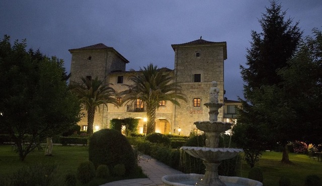 Akla Hotel Palacio Torre de Ruesga