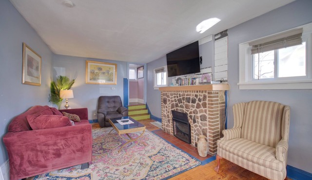 Akron Made Easy! Spacious Family Home Near Dtwn