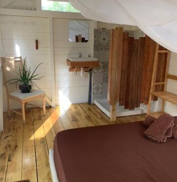 Akunamatata Guest House Cul de Sac