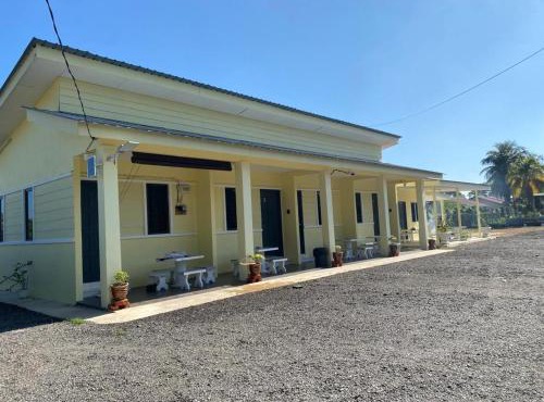 Al Bayt Roomstay Kaki Gunung Jerai