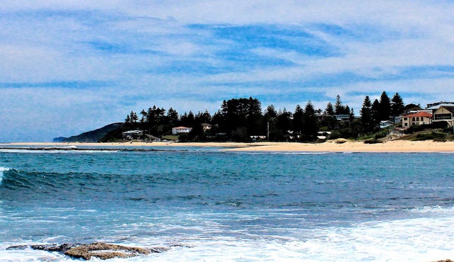 Al Mare Beachfront Retreat