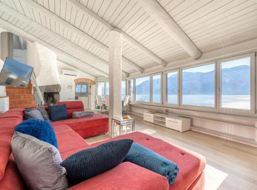 Al Paradiso by Fewotessin