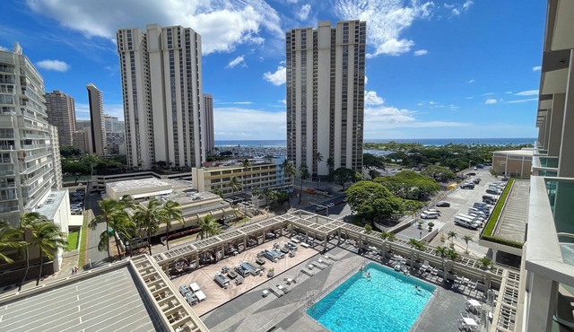 Ala Moana Hotel @10Fl Partial Ocean 2Beds /4person