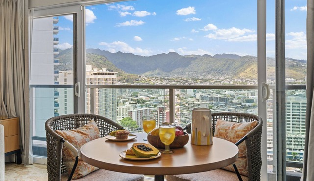 Ala Moana Hotel by Mantra