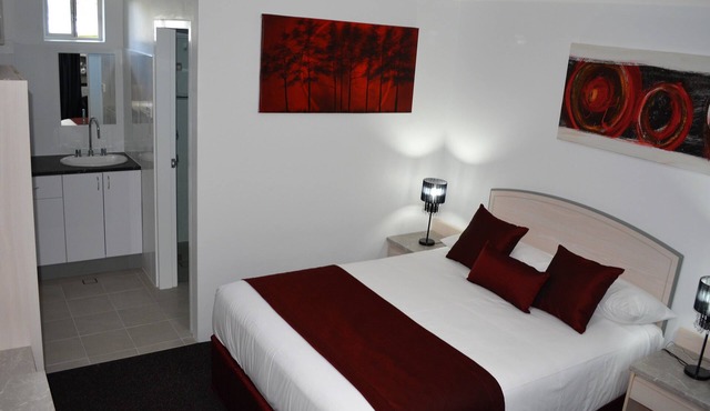 Alabaster Motor Inn Taree