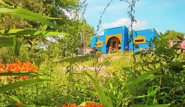 Aladdin inspired cabin Hot Tub Pet Friendly 3 Miles from Hocking Hills State Pk