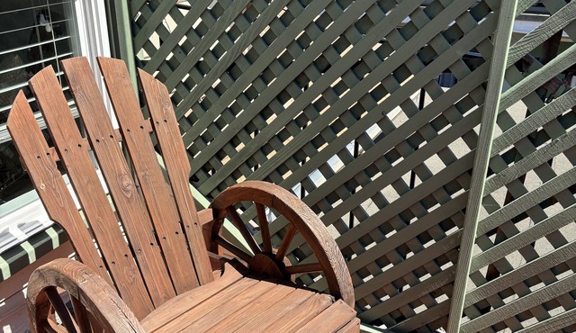 Alameda 3BR luxury Penthouse, 2 blocks to downtown, near beach, 2 free parking.