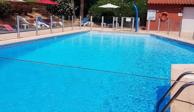 Albatros, Appt 40 m2, 2 rooms, private parking, swimming pool, near Golf St Donat