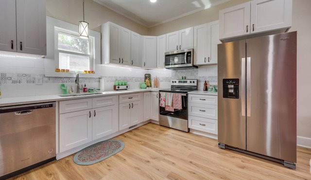 Albemarle Home Rental Near Shopping + Dining!