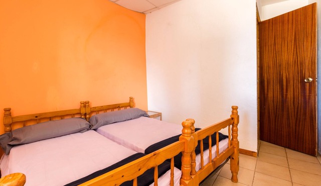 Alberg La Solana - 11 - Double Room With Two Single Beds (2 Guests)