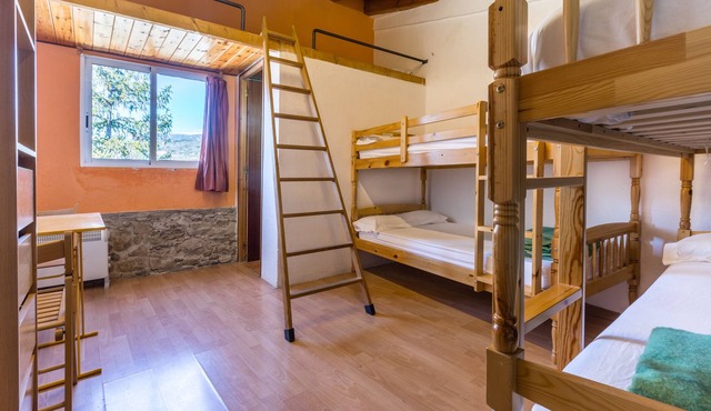 Alberg La Solana - 31 - Quadruple Room (4 - 6 Guests)
