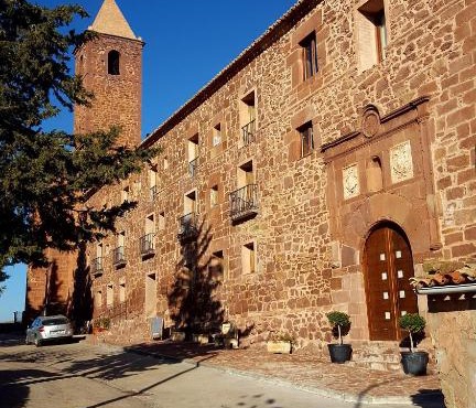 Albergue Restaurante CARPE DIEM - Convento de Gotor